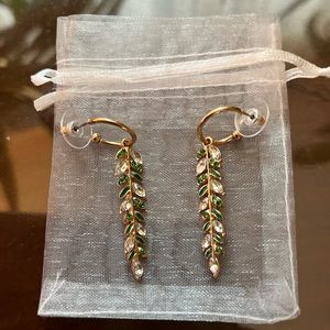 Leaf Drop Earrings - No brand